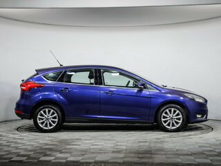 2016 Ford Focus III Рестайлинг, синий, 810777 рублей, вид 4