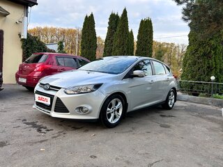 2011 Ford Focus III, серебристый, 680000 рублей, вид 1