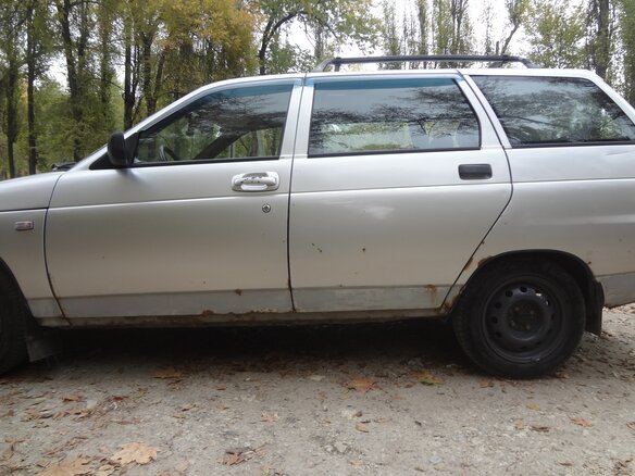 2004 Lada (ВАЗ) 2111, серебристый, 150000 рублей - вид 3