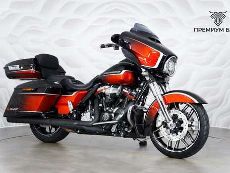 2021 Harley-Davidson CVO Street Glide, чёрный, 2749000 рублей, вид 5