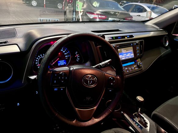 2015 Toyota RAV4 IV (XA40), коричневый - вид 2