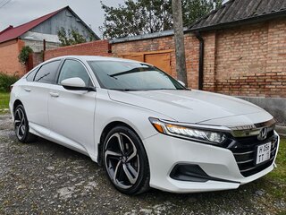 2021 Honda Accord X Рестайлинг, белый, 2400000 рублей, вид 3