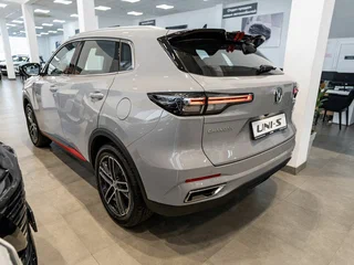 2025 Changan UNI-S I, серый, 3179900 рублей, вид 2