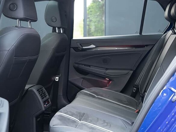 2022 Volkswagen Golf VIII, синий - вид 19