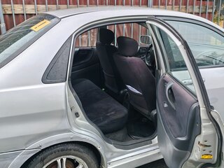 2002 Suzuki Aerio, серебристый, 390000 рублей, вид 4