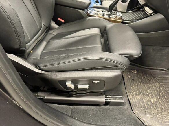 2019 BMW X3 30i xDrive III (G01), серый - вид 15