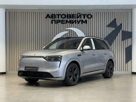 2026 Aito M8 53.4 kWh I, серебристый, 11650000 рублей, вид 1