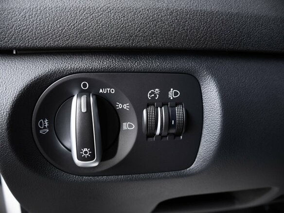 2013 Audi A3 II (8P) Рестайлинг 2, белый, 1299000 рублей - вид 15