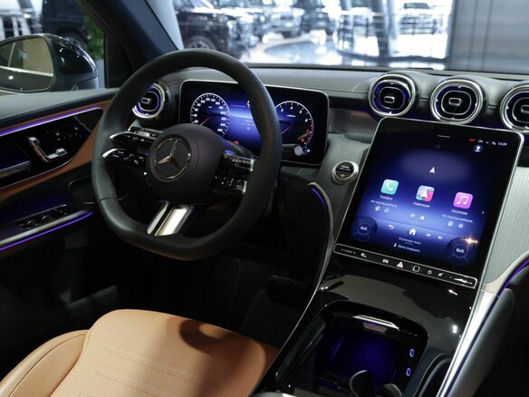 2026 Mercedes-Benz GLC 260 L II (X254), чёрный, 8898000 рублей - вид 7