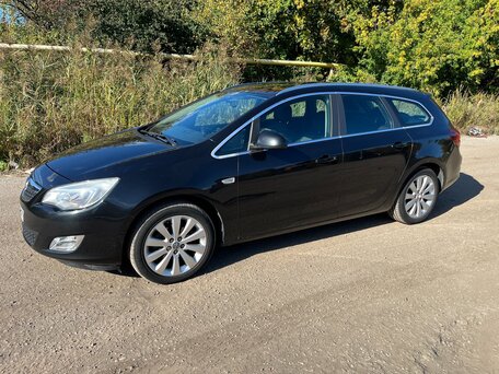 2012 Opel Astra J, чёрный, 750000 рублей, вид 1