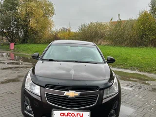 2013 Chevrolet Cruze I Рестайлинг, коричневый, 770000 рублей, вид 3