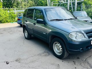 2013 Chevrolet Niva I Рестайлинг, серый, 555000 рублей, вид 3