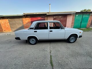 2008 Lada (ВАЗ) 2107, белый, 550000 рублей, вид 4