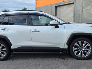 2020 Toyota RAV4 V (XA50), белый, 3900000 рублей, вид 3