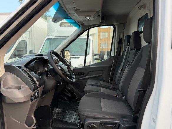 2021 Ford Transit, белый, 2450000 рублей - вид 9