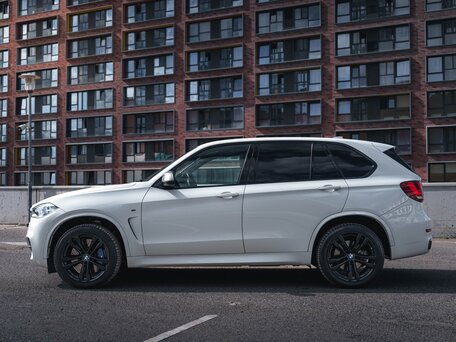 2016 BMW X5 M50d III (F15), белый, 4500000 рублей, вид 5