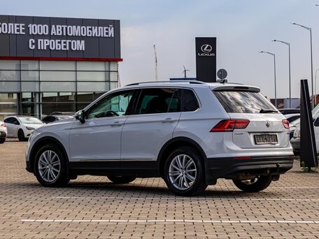 2018 Volkswagen Tiguan II, белый, 2265000 рублей, вид 4