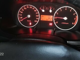 2002 Hyundai Tuscani, красный, 450000 рублей, вид 3