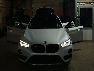 2017 BMW X1 18i sDrive II (F48), белый, 1990000 рублей, вид 5