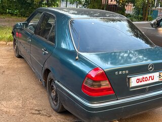 1995 Mercedes-Benz C-Класс 200 I (W202), зелёный, 150000 рублей, вид 2