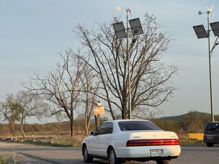 1992 Toyota Crown IX (S140), белый, 800000 рублей, вид 3