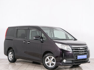 Toyota Noah III (R80)