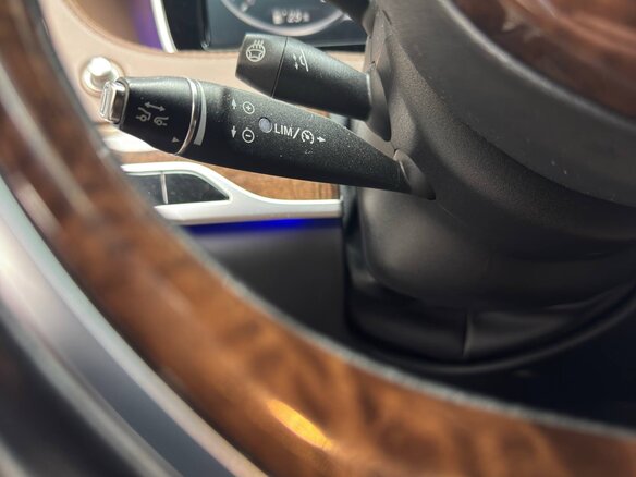 2015 Mercedes-Benz Maybach S-Класс 500 I (X222), чёрный, 3500000 рублей - вид 25