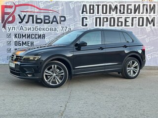 2020 Volkswagen Tiguan II, чёрный, 3250000 рублей, вид 3