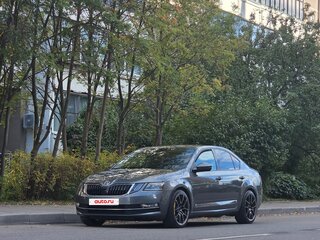 2019 Skoda Octavia III (A7) Рестайлинг, серый, 3000000 рублей, вид 1