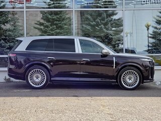 2026 Voyah Taishan, фиолетовый, 8600000 рублей, вид 4