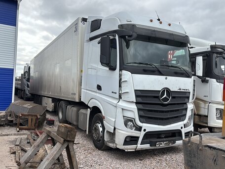 2022 Mercedes-Benz Actros, белый, 6550000 рублей, вид 2