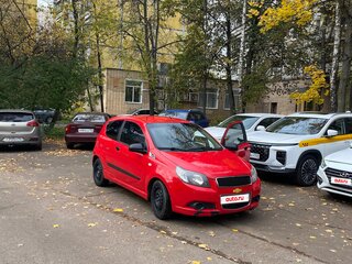 2010 Chevrolet Aveo I Рестайлинг, красный, 310000 рублей, вид 4