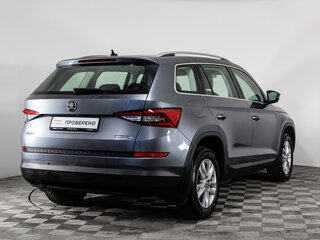 2018 Skoda Kodiaq I, серый, 1749000 рублей, вид 5