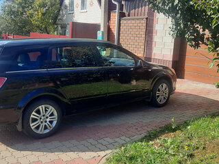 2011 Opel Astra H Рестайлинг, чёрный, 650000 рублей, вид 4