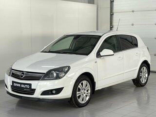 2011 Opel Astra H Рестайлинг, белый, 549000 рублей, вид 3
