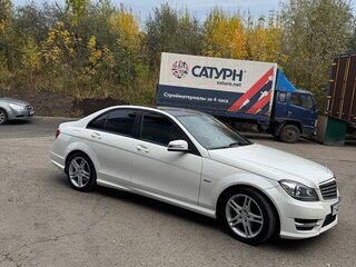 2011 Mercedes-Benz C-Класс 180 BlueEFFICIENCY III (W204) Рестайлинг, белый, 1450000 рублей, вид 1
