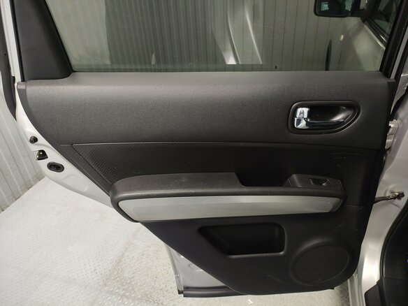 2010 Nissan X-Trail II, серый, 885000 рублей - вид 14