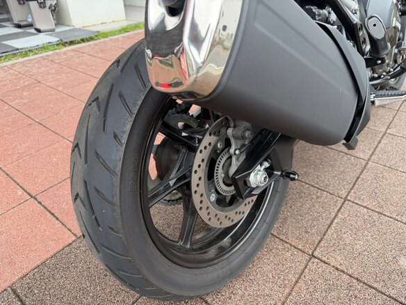 2024 Suzuki V-Strom 800DE, чёрный - вид 15