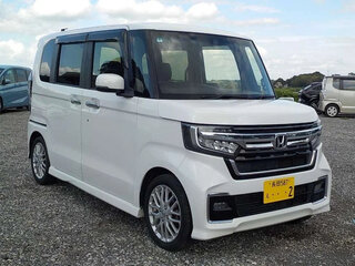2022 Honda N-BOX II Рестайлинг, белый, 630000 рублей, вид 3