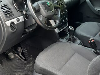 2012 Skoda Yeti I, серебристый, 755000 рублей, вид 5