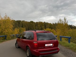 2004 Dodge Caravan Grand IV, красный, 450000 рублей, вид 3