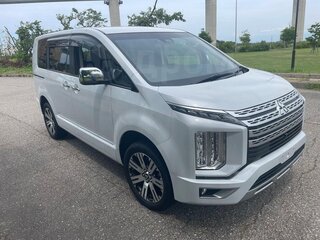 2023 Mitsubishi Delica D:5 I Рестайлинг, белый, 2730000 рублей, вид 1