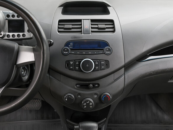 2012 Chevrolet Spark III, белый, 649000 рублей - вид 12