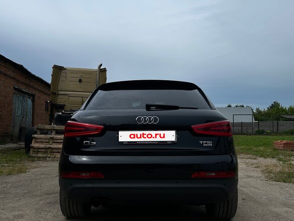 2013 Audi Q3 I (8U), чёрный, 1850000 рублей - вид 2