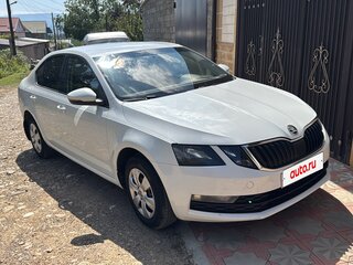 2019 Skoda Octavia III (A7) Рестайлинг, белый, 1050000 рублей, вид 1