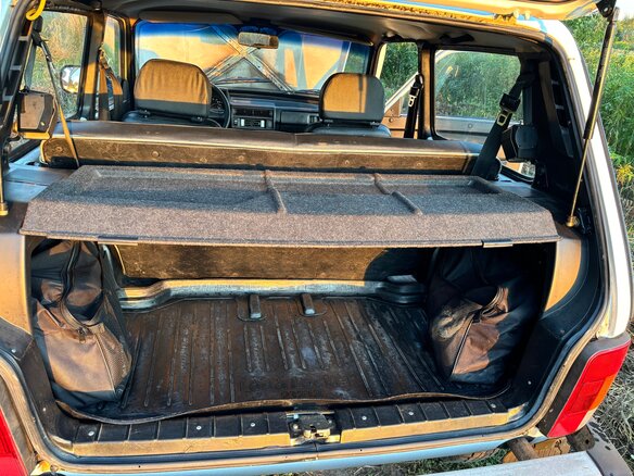 1996 Lada (ВАЗ) 2121 (4x4) I Рестайлинг, белый, 330000 рублей - вид 10
