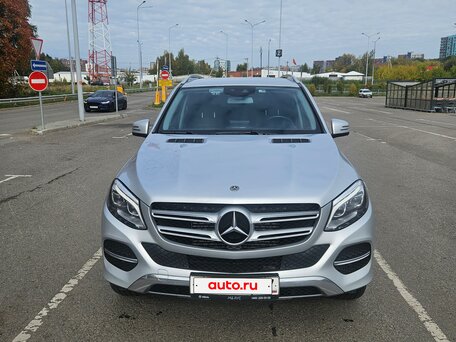 2017 Mercedes-Benz GLE 350 d I (W166), серебристый, 3300000 рублей, вид 2