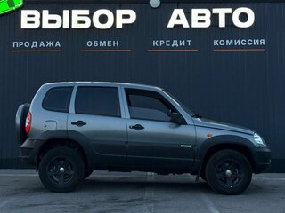 2011 Chevrolet Niva I Рестайлинг, серый, 495000 рублей, вид 3