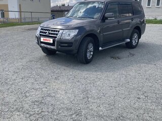 2014 Mitsubishi Pajero IV Рестайлинг 2, серый, 2440000 рублей, вид 2