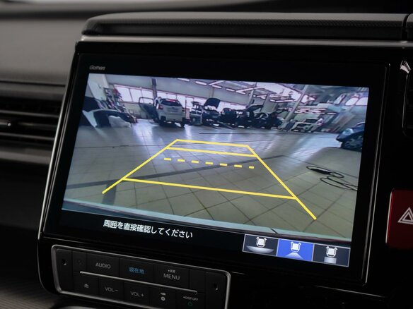 2019 Honda Stepwgn Spada V Рестайлинг, белый, 2479000 рублей - вид 19